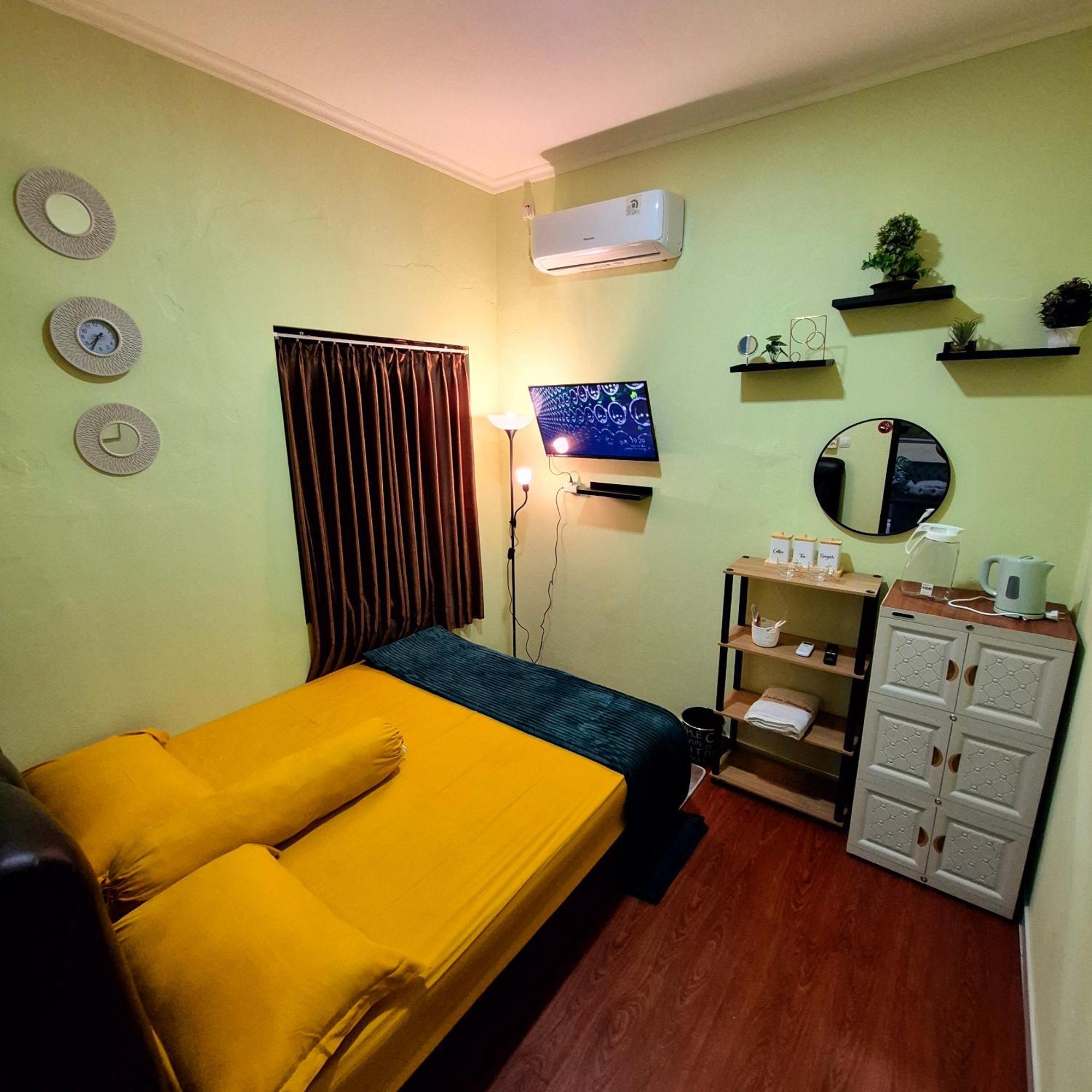Ardian House Jepara Ruang foto